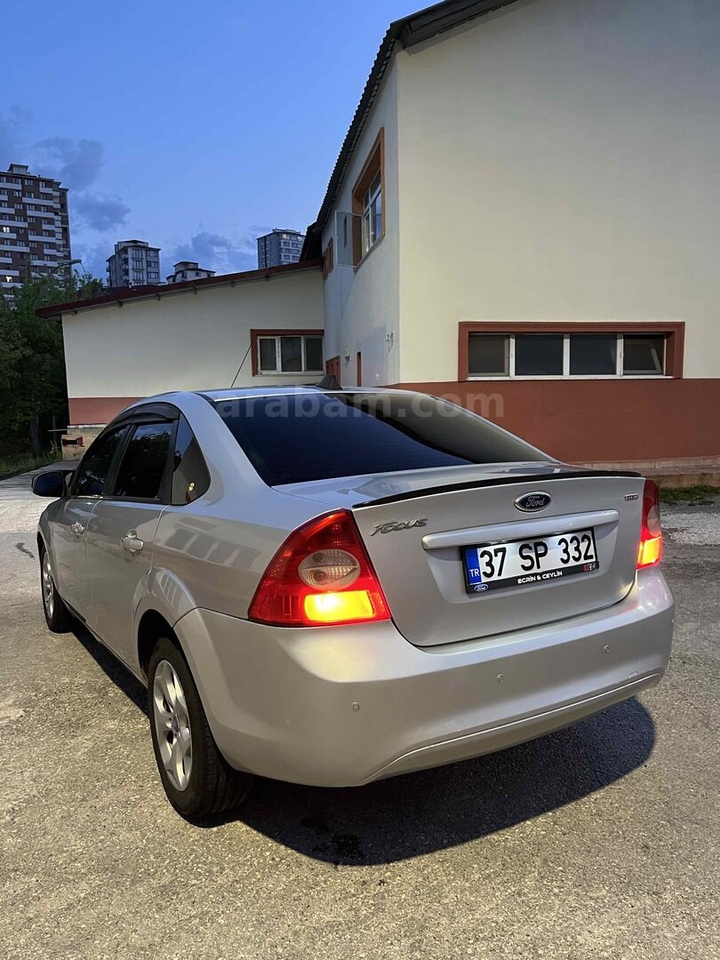 Sahibinden Ford Focus 1.6 TDCi Collection 2011 Model Kastamonu 229.000 km Gri 5