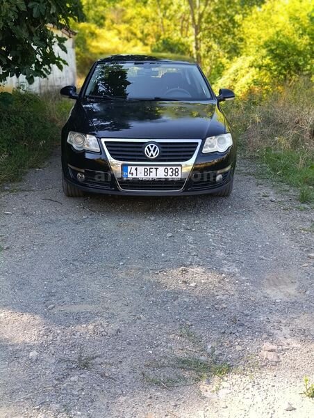 Sahibinden Volkswagen Passat 1.6 FSi Comfortline 2006 Model Kocaeli 257.000 km Siyah