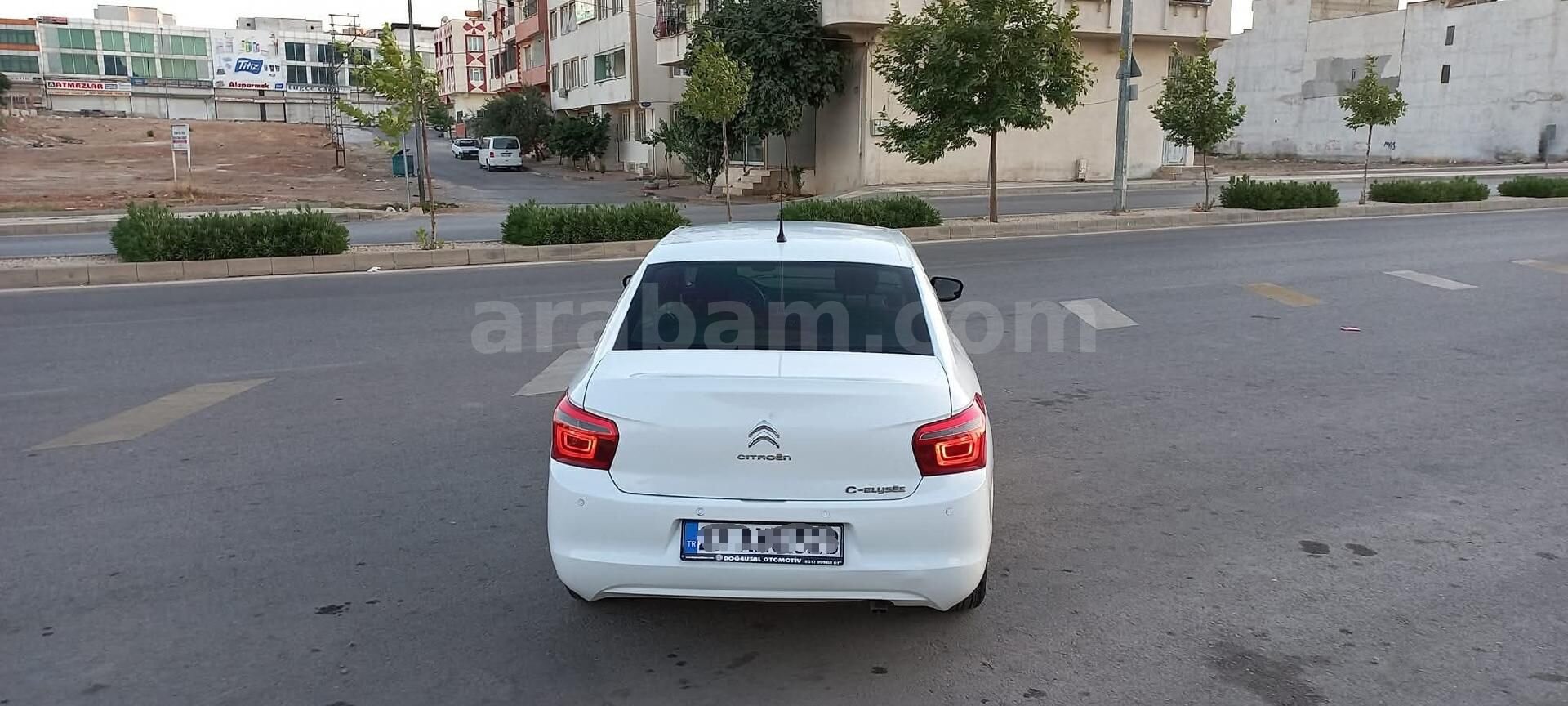 Galeriden Citroen C-Elysée 1.6 HDi Live 2017 Model Gaziantep 305.000 km Beyaz 3