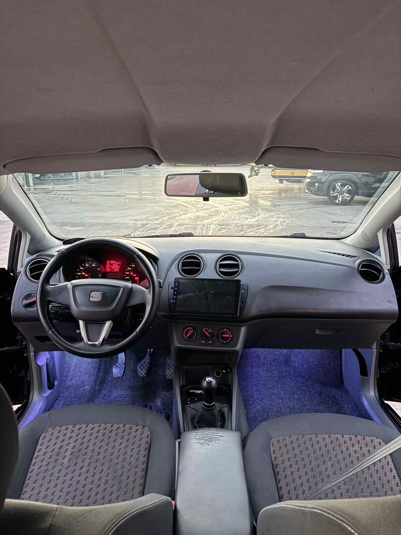 Sahibinden Seat Ibiza 1.4 Reference 2010 Model Bursa 280.000 km Siyah 7