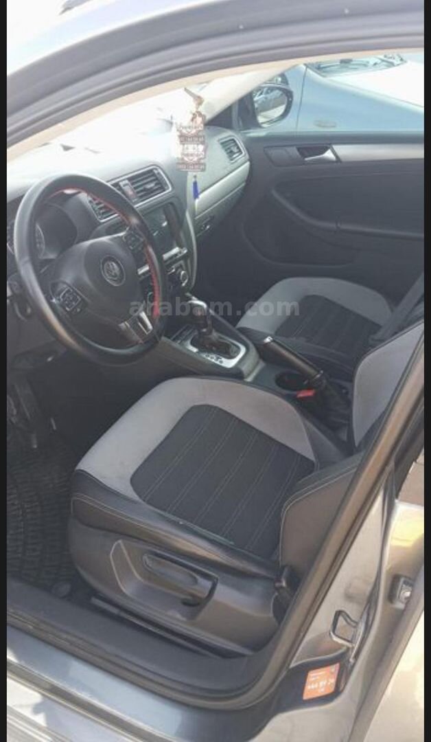 Sahibinden Volkswagen Jetta 1.6 TDi Comfortline 2014 Model Van 206.000 km Gri 4