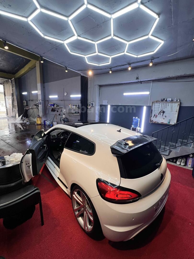Sahibinden Volkswagen Scirocco 1.4 TSi Sportline 2012 Model Bursa 200.000 km Beyaz 3