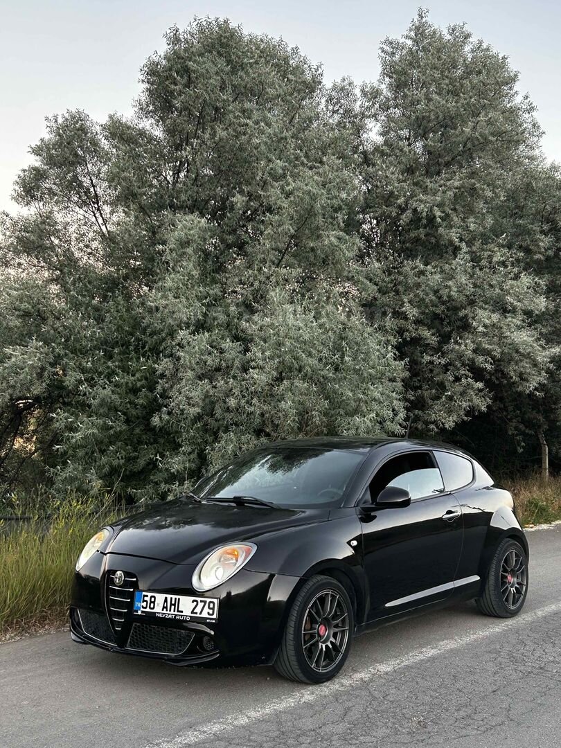 Sahibinden Alfa Romeo MiTo 1.4 T Distinctive 2009 Model Sivas 188.800 km Diğer 7
