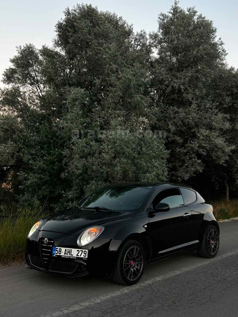 Sahibinden Alfa Romeo MiTo 1.4 T Distinctive 2009 Model Sivas 188.800 km Diğer 4