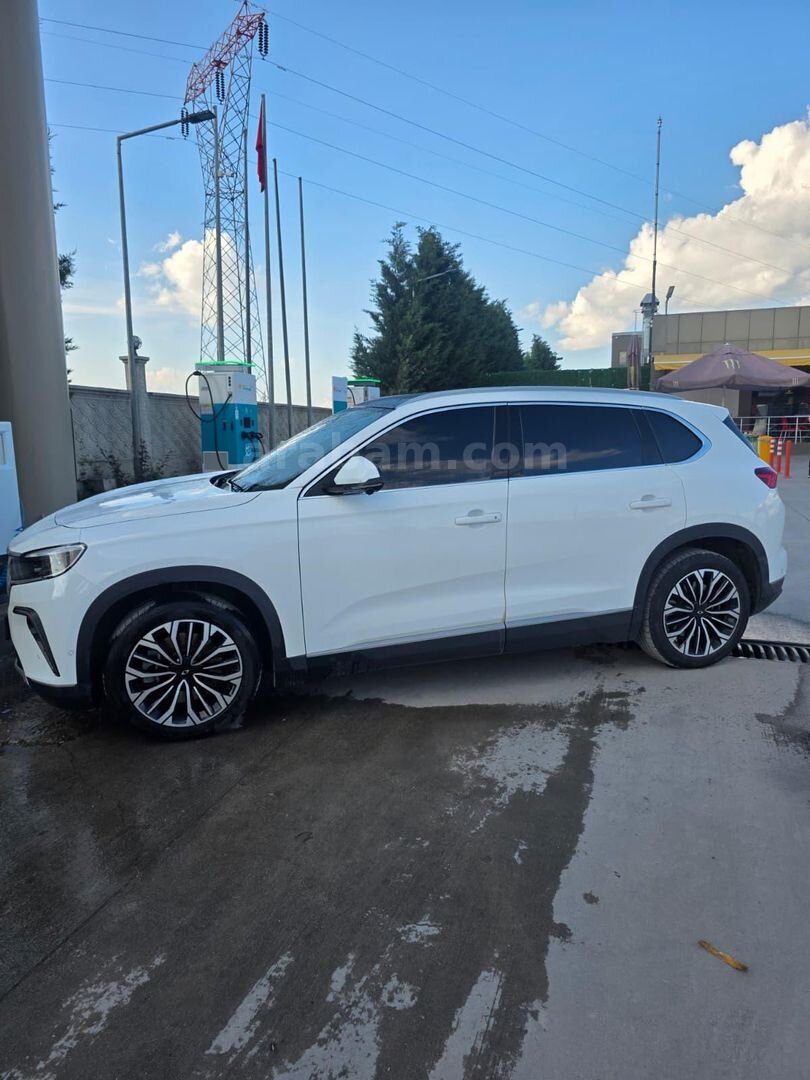 Sahibinden orijinal TOGG T10X V2 Uzun Menzil 2023 Model İstanbul 2