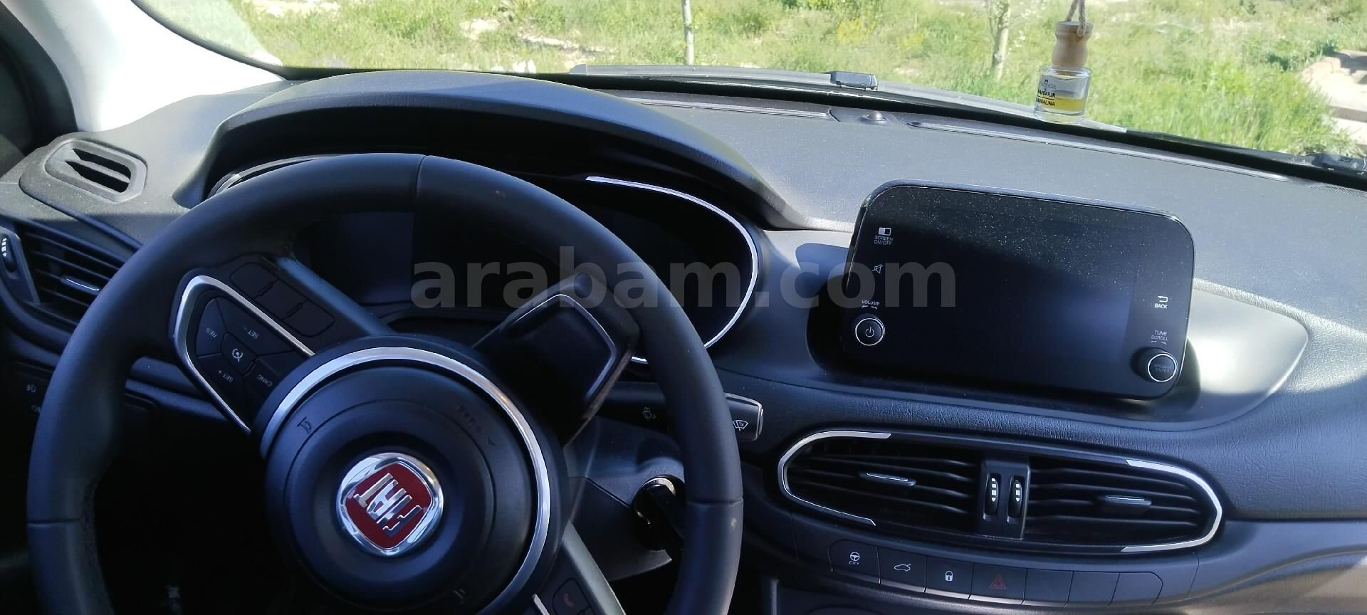 Sahibinden Fiat Egea 1.4 Fire Urban 2022 Model Sivas 80.000 km Füme 6