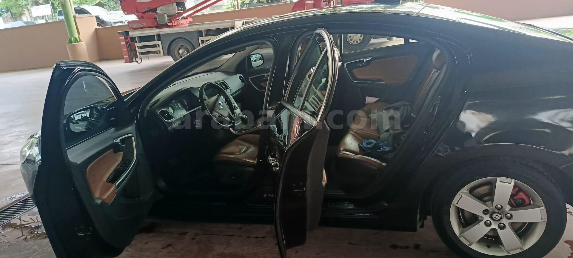 Sahibinden Volvo S60 1.6 D Premium 2013 Model Gaziantep 299.000 km Siyah 7