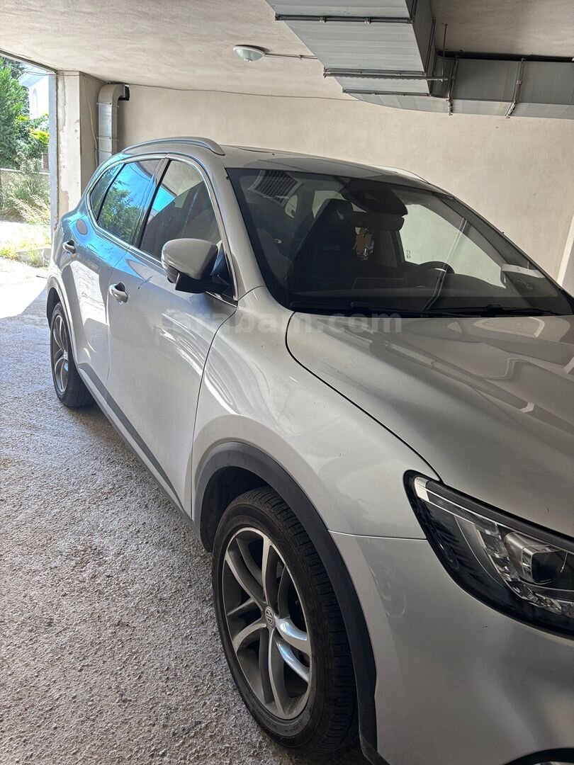 Sahibinden MG HS 1.5 T-GDI Luxury 2024 Model 3