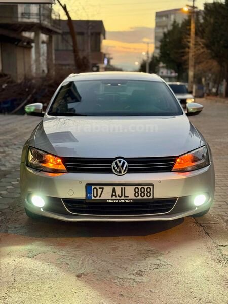 Sahibinden Volkswagen Jetta 1.6 TDi Comfortline 2014 Model Osmaniye 214.000 km Gri