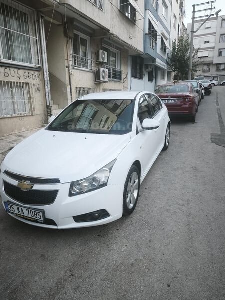Sahibinden Chevrolet Cruze 1.6 WTCC Edition 2012 Model İzmir 155.500 km Beyaz