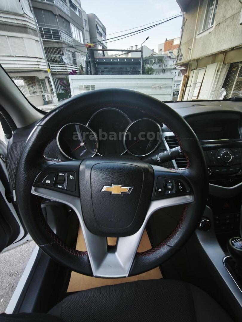 Sahibinden Chevrolet Cruze 1.6 WTCC Edition 2012 Model İzmir 155.500 km Beyaz 6