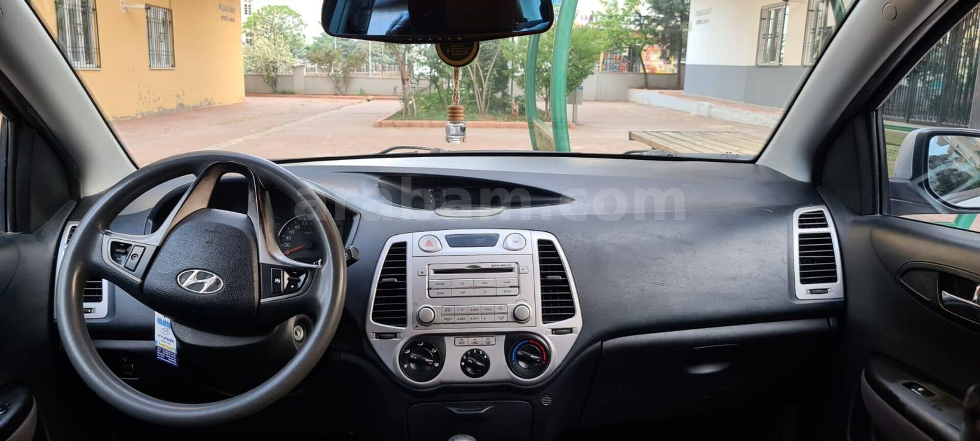 Sahibinden Hyundai i20 Troy 1.4 CRDi Mode 2011 Model Gaziantep 290.000 km Gri (Gümüş) 4