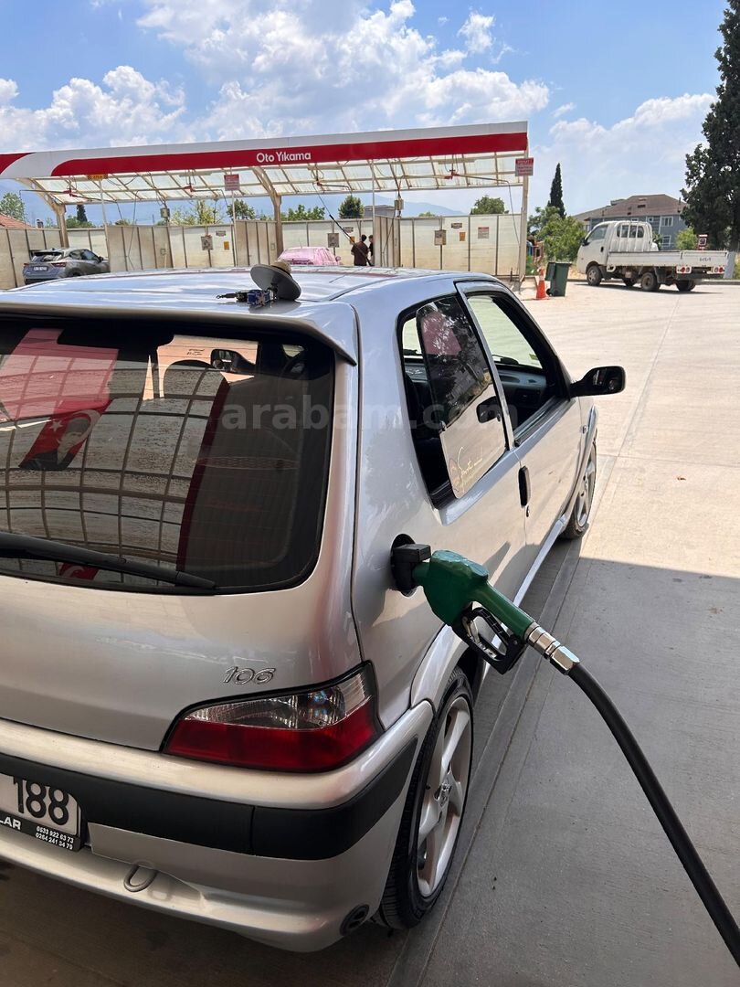 Sahibinden Peugeot 106 Quicksilver 2001 Model Sakarya 200.000 km Gri (Gümüş) 5