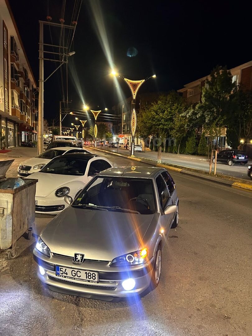 Sahibinden Peugeot 106 Quicksilver 2001 Model Sakarya 200.000 km Gri (Gümüş) 3