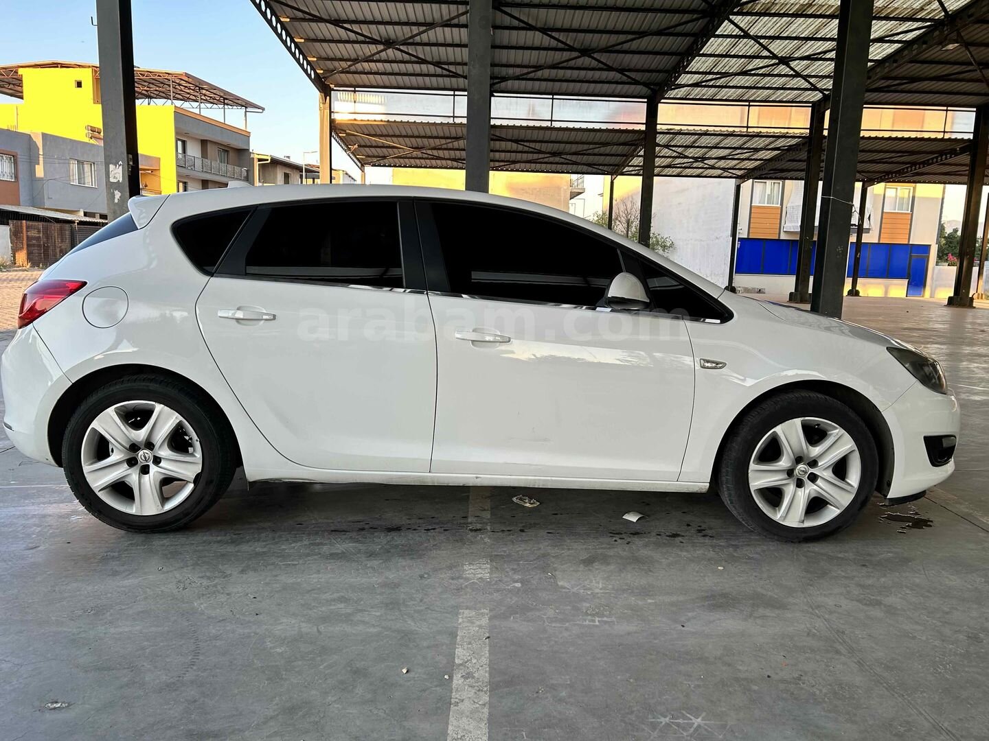 Sahibinden Opel Astra 1.6 Edition 2015 Model Aydın 189.000 km Beyaz 2