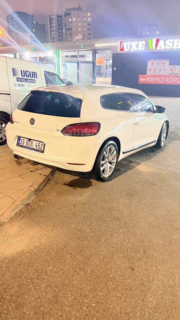 Sahibinden Volkswagen Scirocco 1.4 TSi Sportline 2012 Model Mersin 242.000 km Beyaz 6