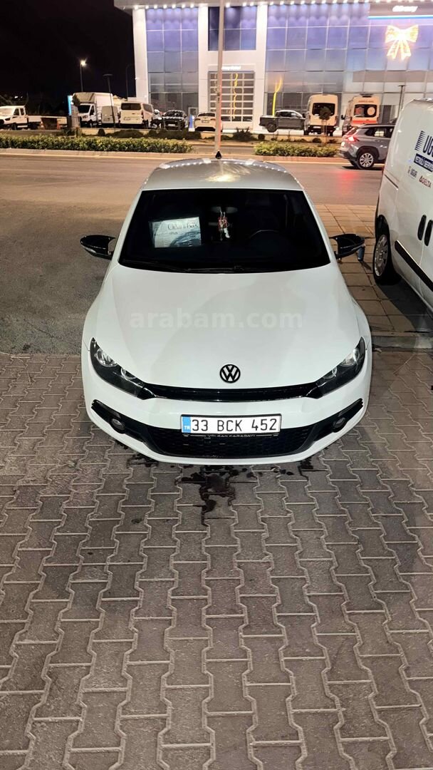 Sahibinden Volkswagen Scirocco 1.4 TSi Sportline 2012 Model Mersin 242.000 km Beyaz 2