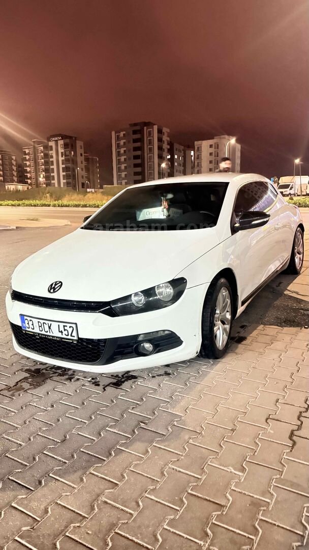 Sahibinden Volkswagen Scirocco 1.4 TSi Sportline 2012 Model Mersin 242.000 km Beyaz 3
