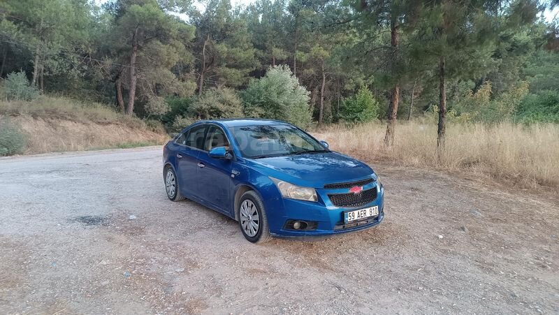 Sahibinden Chevrolet Cruze 1.6 2009 Model İzmir 221.500 km Mavi