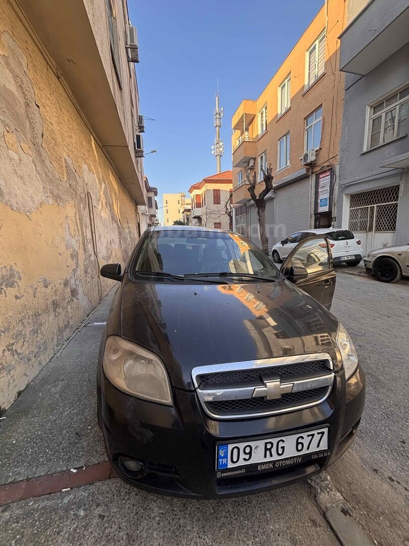 Sahibinden Chevrolet Aveo 1.2 LS 2010 Model Mersin 217.000 km Siyah 4
