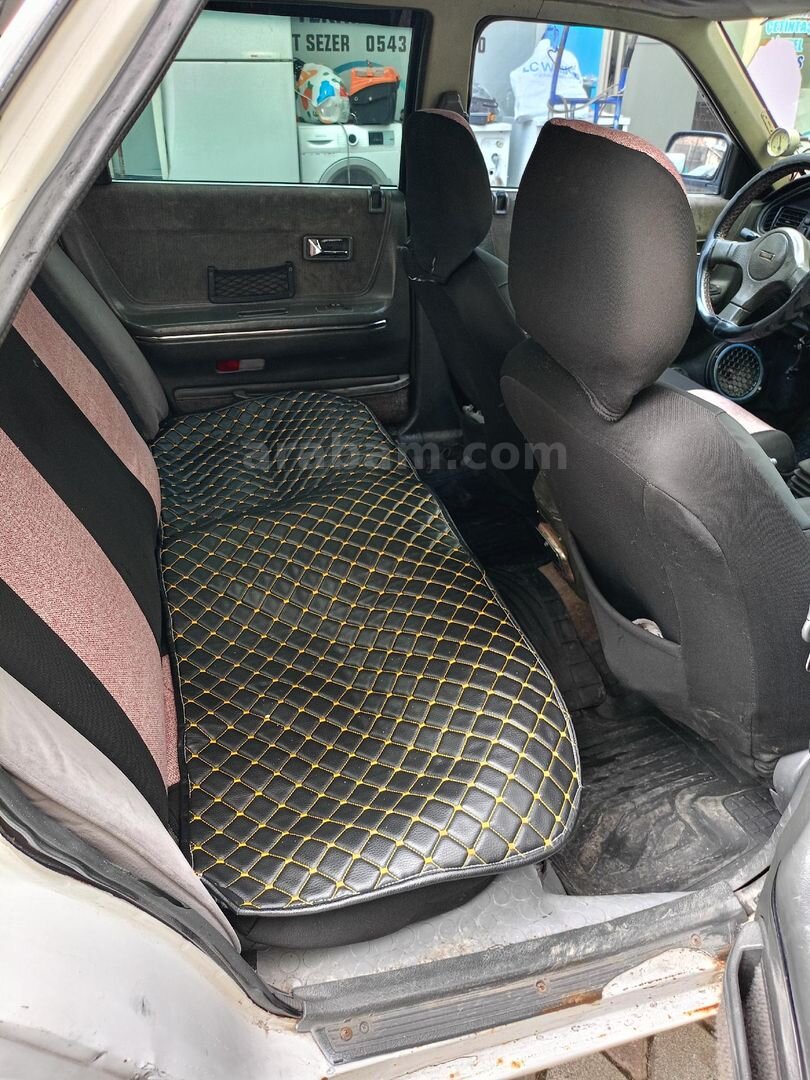 Sahibinden Mazda 626 2.0 1991 Model Zonguldak 298.000 km Beyaz 5