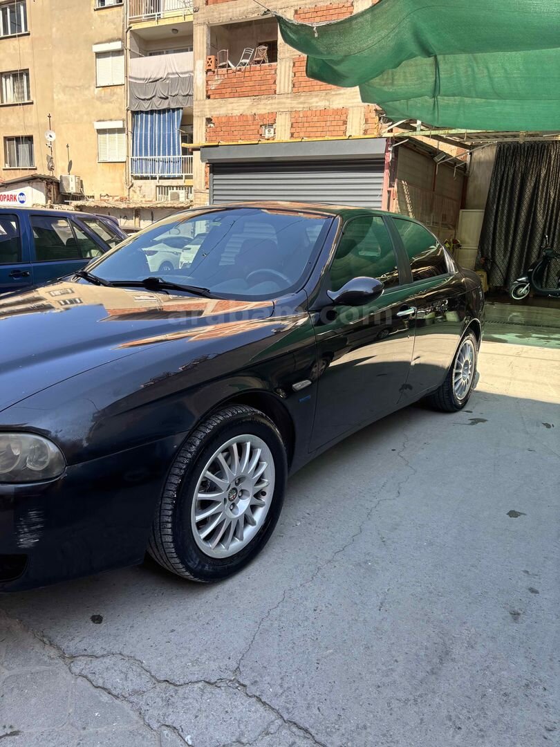 Sahibinden Alfa Romeo 156 1.6 TS Distinctive 2004 Model Manisa 324.000 km Siyah 2