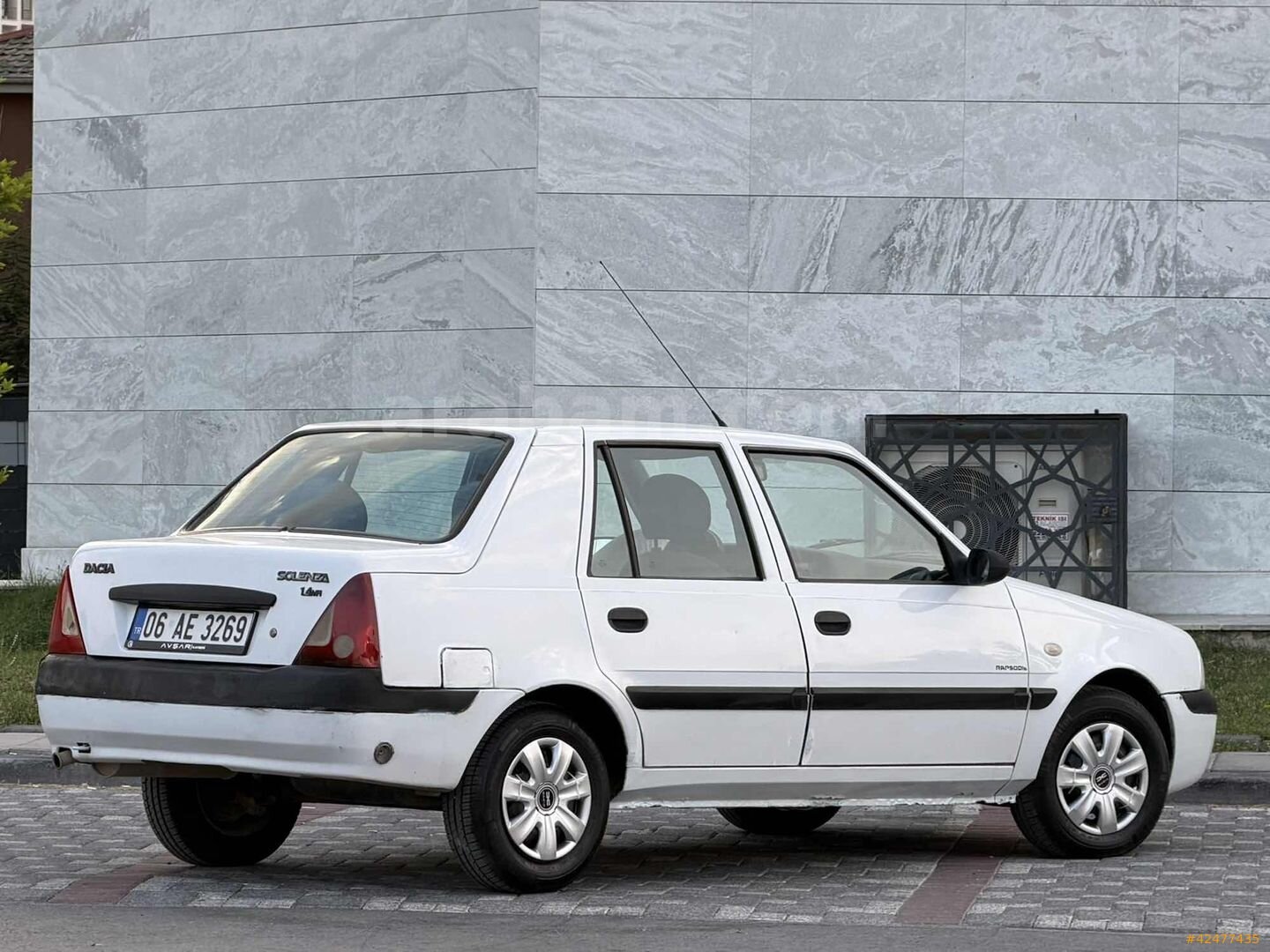 Galeriden Dacia Solenza 1.4 Rapsodie 2004 Model Kayseri 319.000 km Beyaz 6