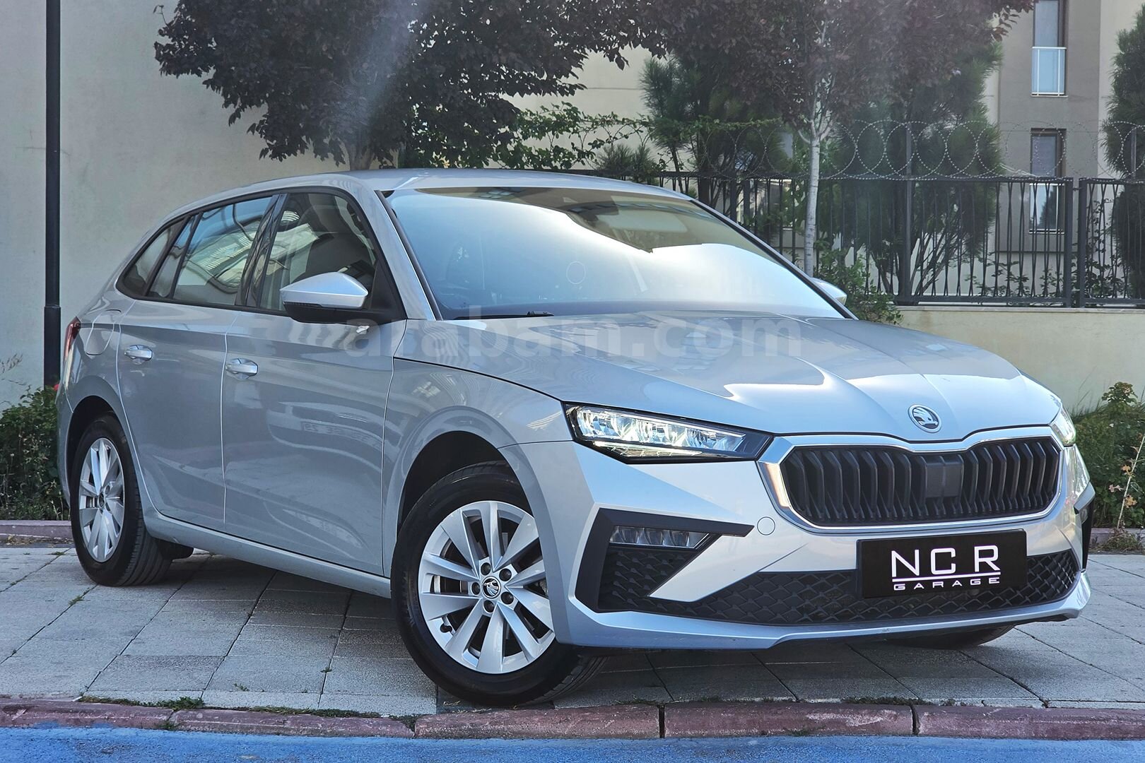 Galeriden Skoda Scala 1.0 TSI Elite 2024 Model Konya 39.000 km Gri (Gümüş) 5