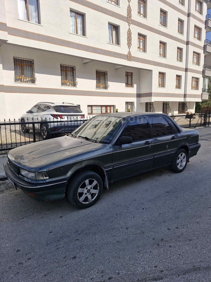 Sahibinden Mitsubishi Galant 1.8 GLS 1990 Model Ankara 352.000 km Yeşil (metalik) 2