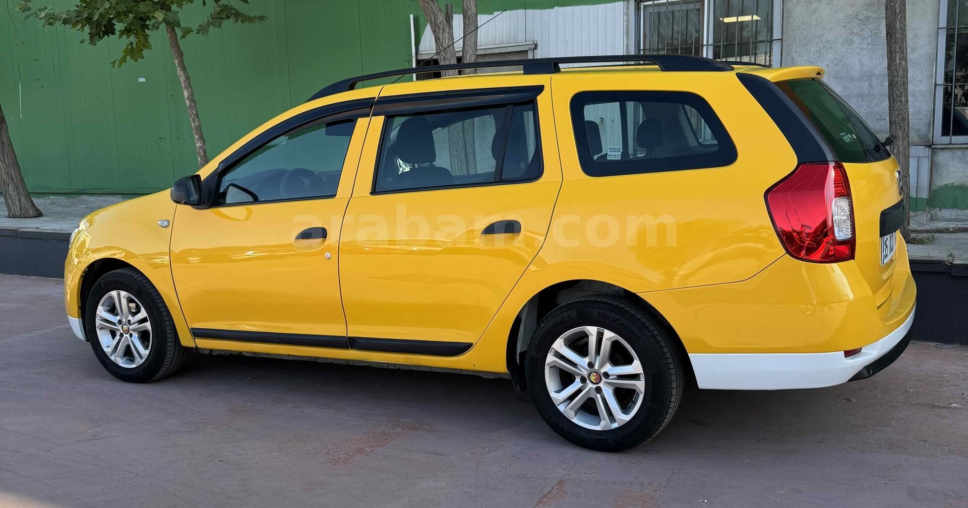 Sahibinden Dacia Logan 1.5 dCi MCV Ambiance 2018 Model İzmir 574.000 km Sarı 3