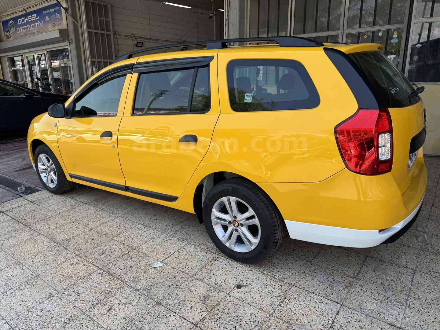 Sahibinden Dacia Logan 1.5 dCi MCV Ambiance 2018 Model İzmir 574.000 km Sarı 7