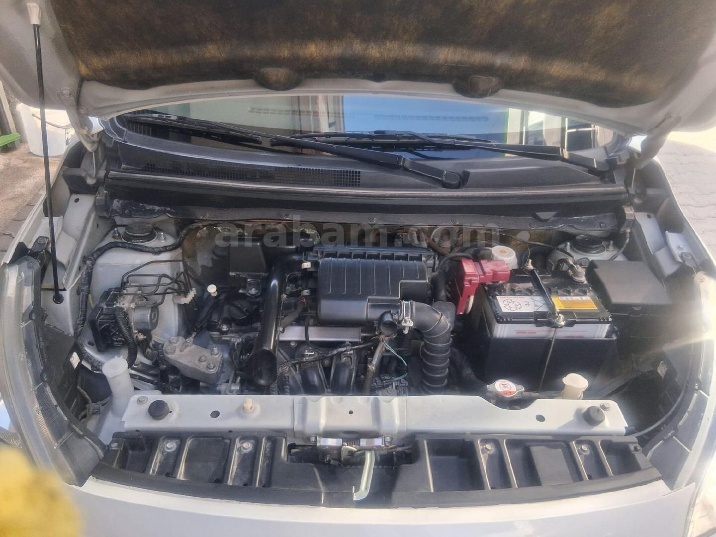 Sahibinden Mitsubishi Attrage 1.2 Intense 2015 Model Gaziantep 30.000 km Beyaz 6