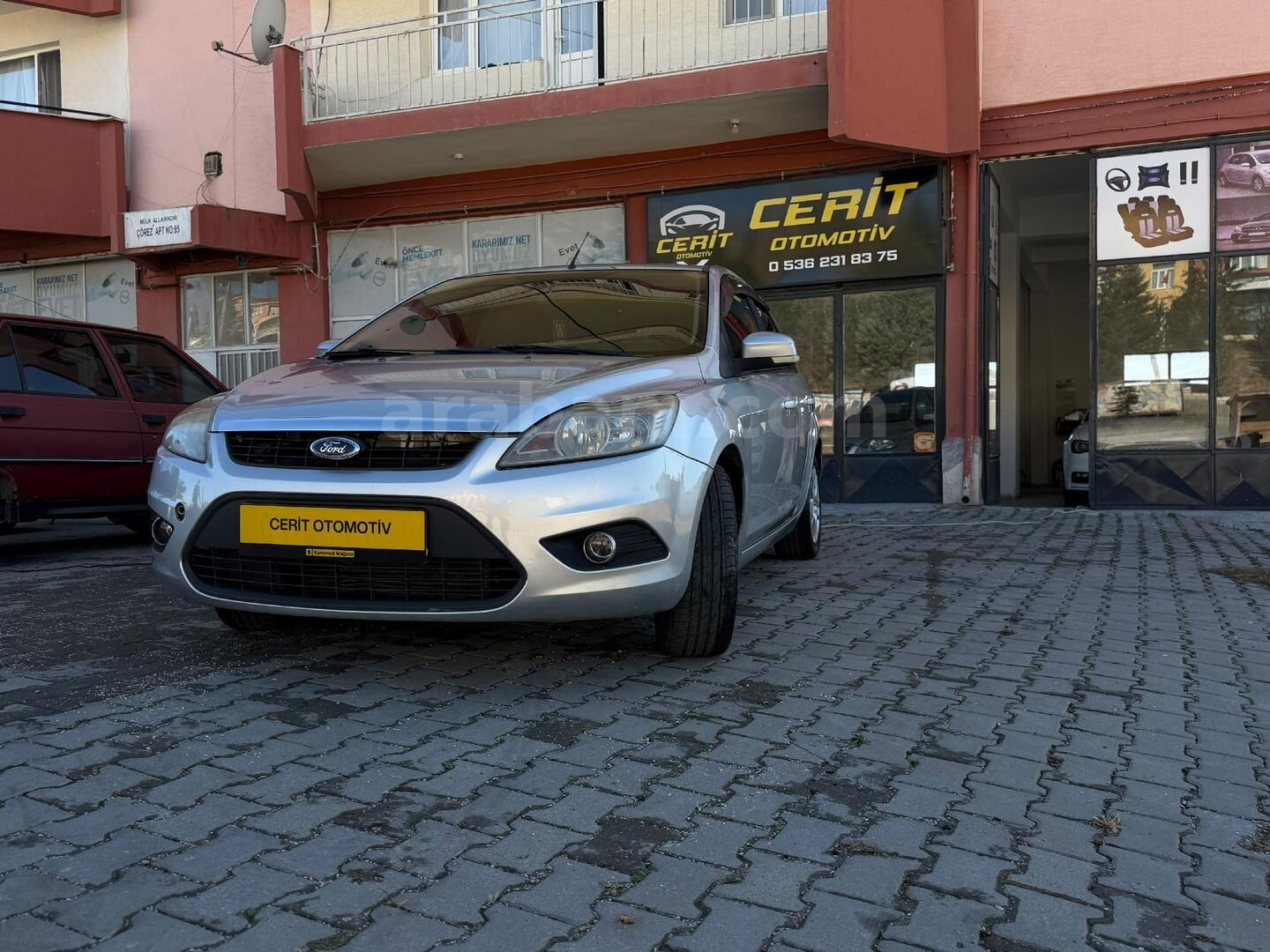 Galeriden Ford Focus 1.6 TDCi Trend X 2011 Model Eskişehir 232.000 km Gri (Gümüş) 2