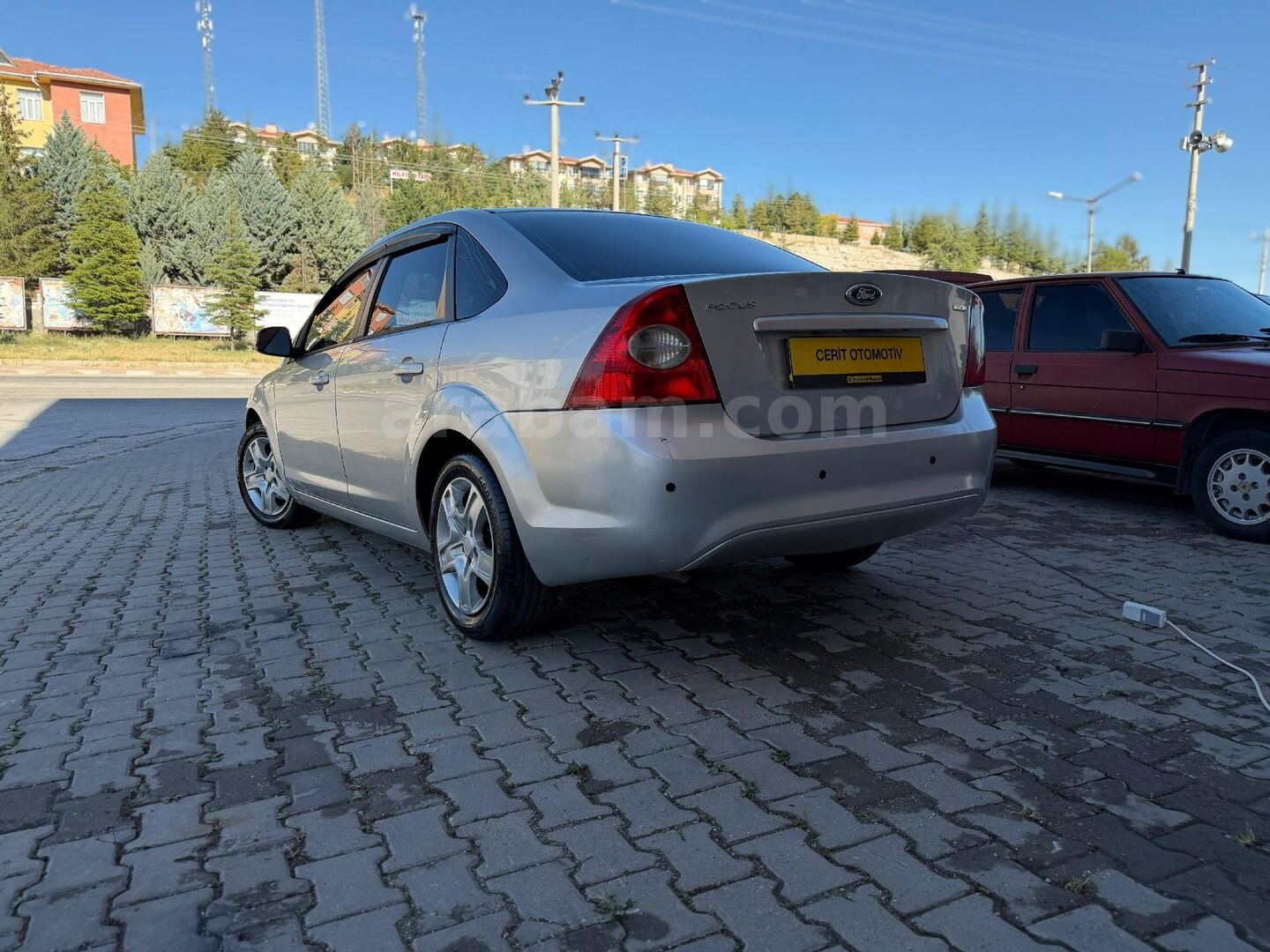 Galeriden Ford Focus 1.6 TDCi Trend X 2011 Model Eskişehir 232.000 km Gri (Gümüş) 4