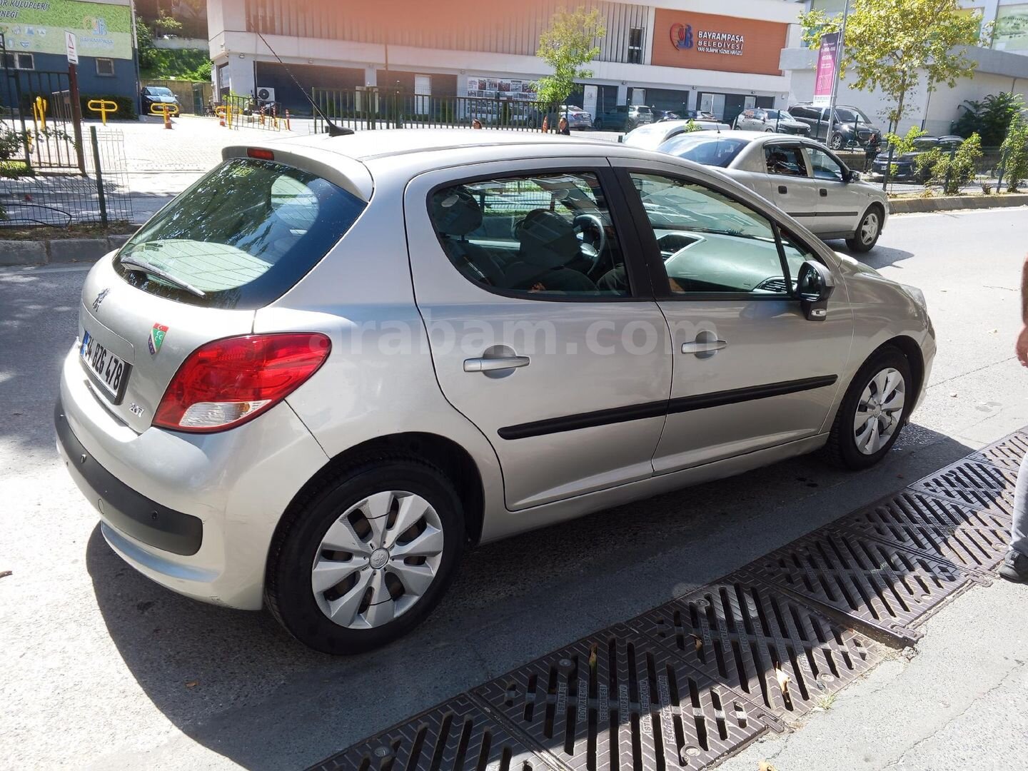 Sahibinden Peugeot 207 1.4 Trendy 2010 Model İstanbul 125.000 km Bej 6