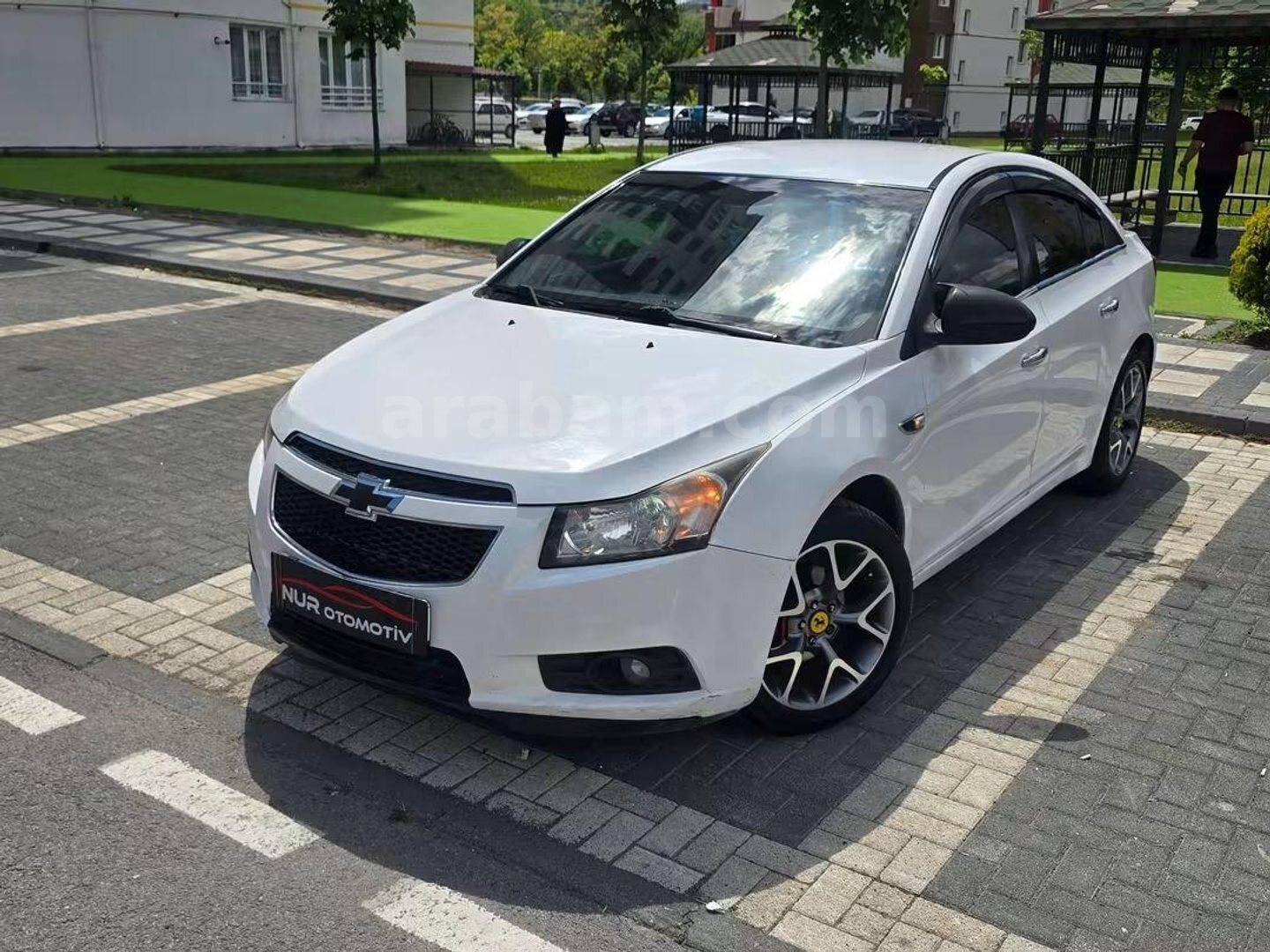 Galeriden Chevrolet Cruze 1.6 LS 2010 Model Kayseri 250.000 km Beyaz 4