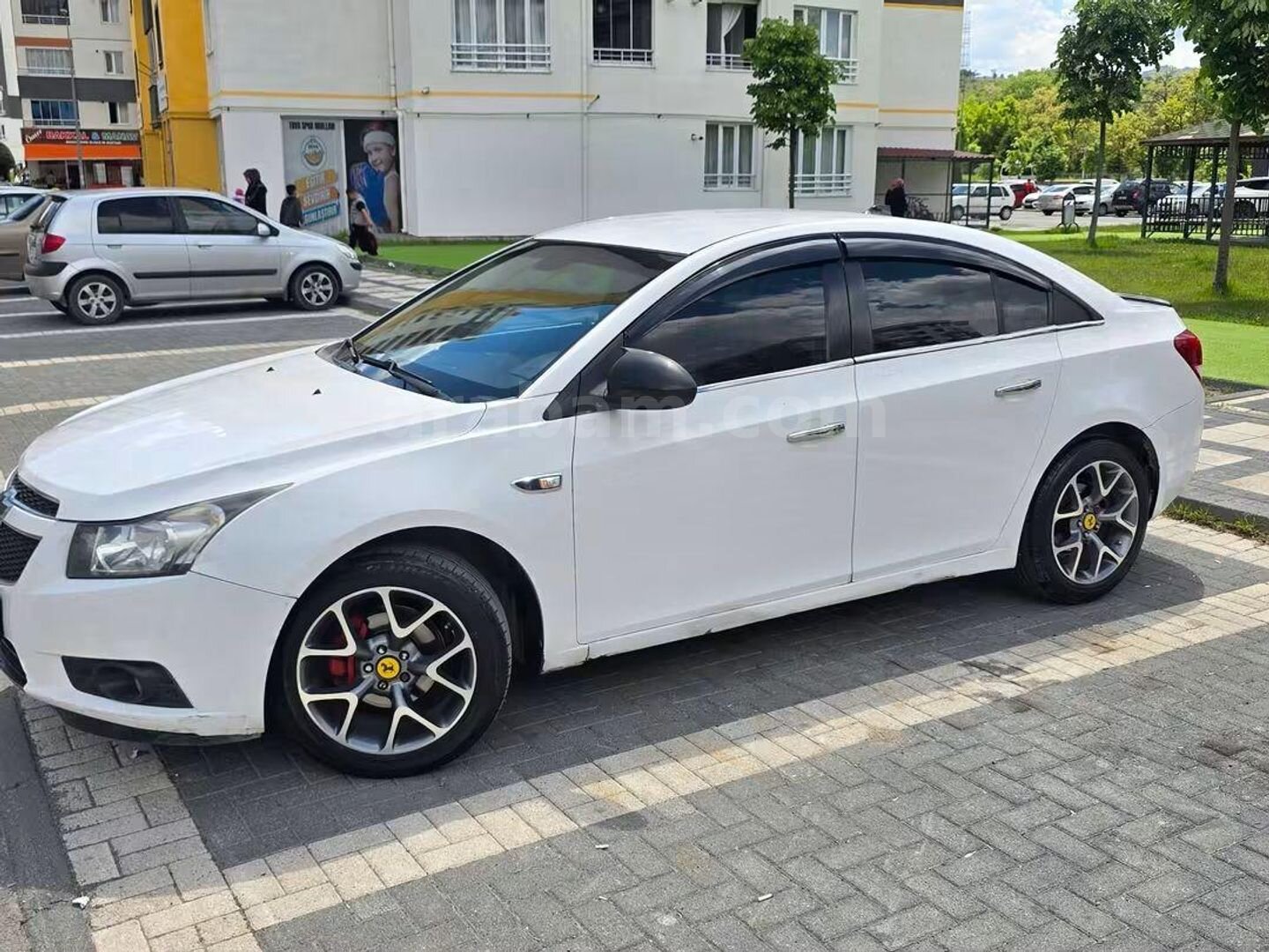 Galeriden Chevrolet Cruze 1.6 LS 2010 Model Kayseri 250.000 km Beyaz 5