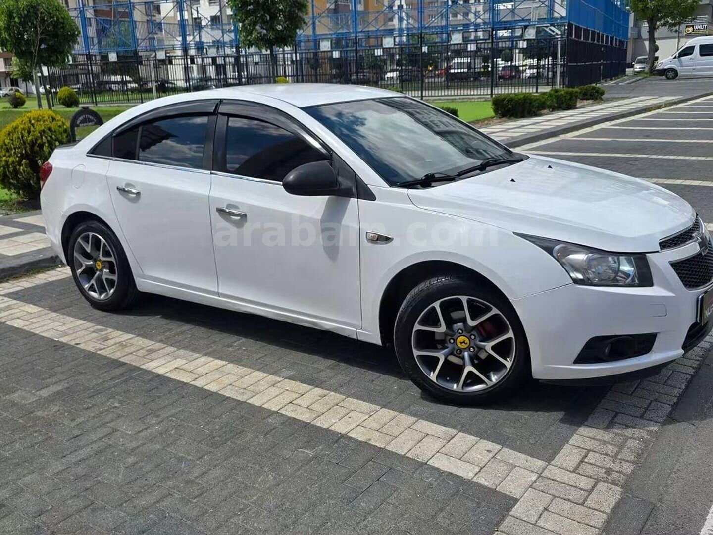 Galeriden Chevrolet Cruze 1.6 LS 2010 Model Kayseri 250.000 km Beyaz 2