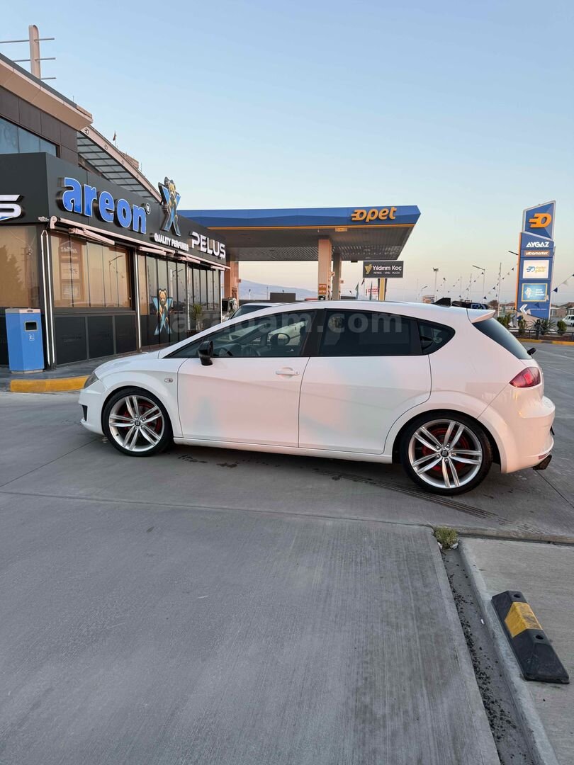 Sahibinden Seat Leon 1.6 TDI Copa Plus 2012 Model Kayseri 192.000 km Beyaz 5