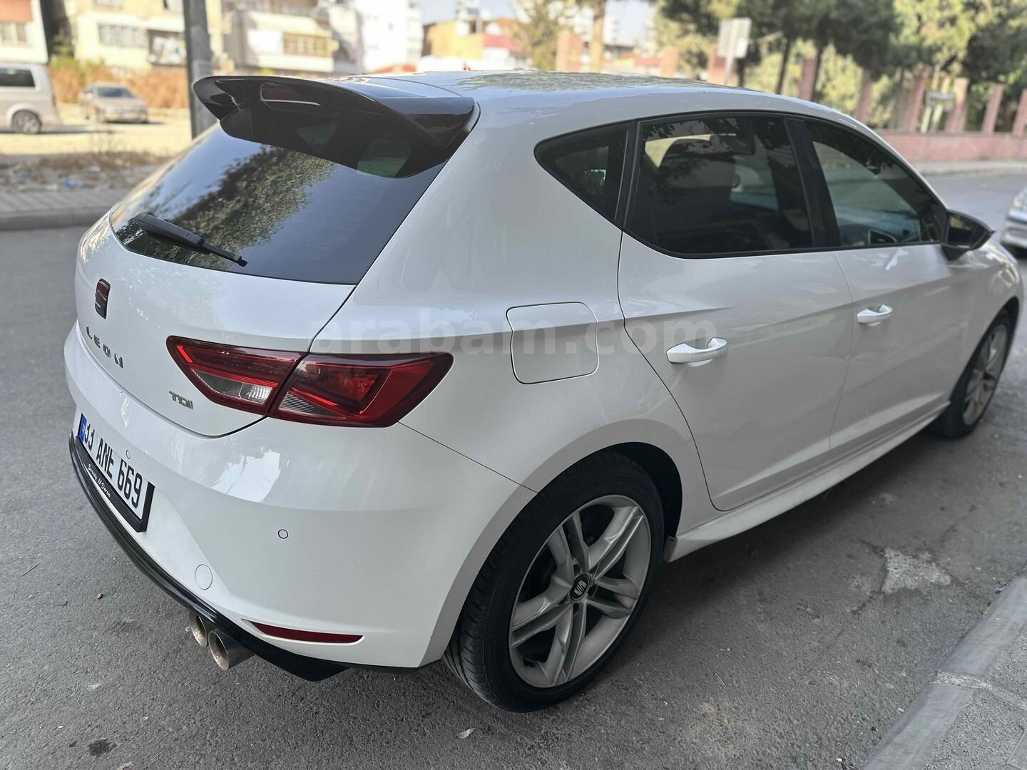Sahibinden Seat Leon 1.6 TDI CR Style 2014 Model Mersin 202.000 km Beyaz 4