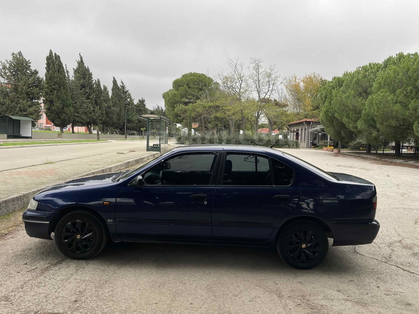 Sahibinden Nissan Primera 1.6 GX 1997 Model Balıkesir 345.000 km Lacivert 5