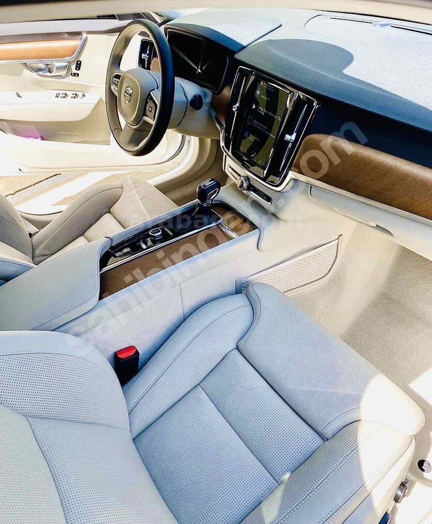 Sahibinden Volvo S90 2.0 D D5 Inscription Plus 2018 Model İstanbul 35.000 km Beyaz 4