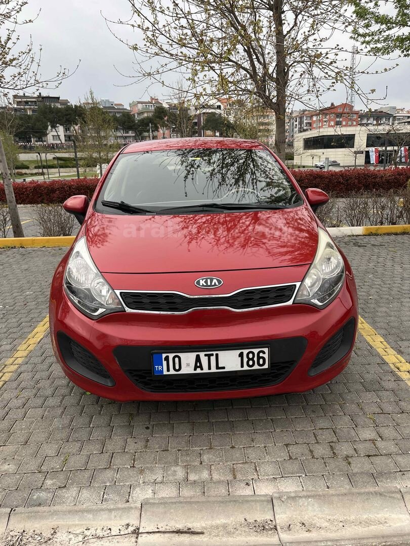 Sahibinden Kia Rio 1.25 CVVT Natty 2012 Model Balıkesir 152.000 km Kırmızı 2