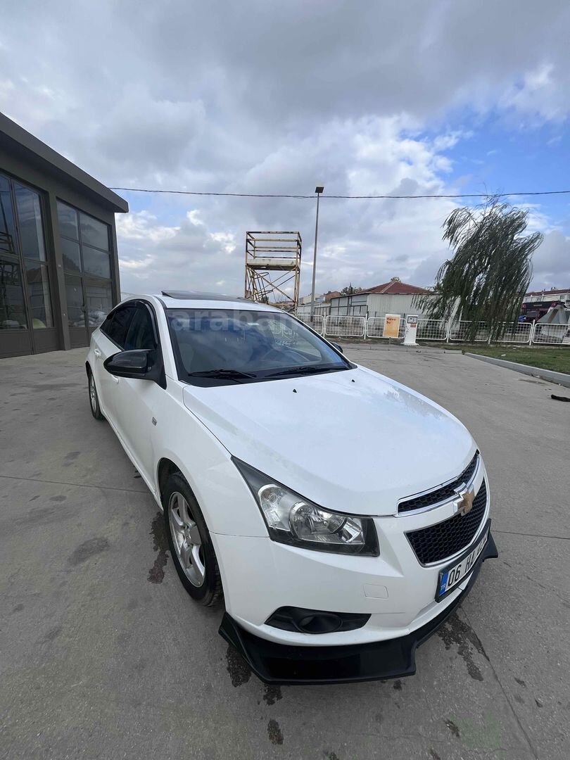 Sahibinden Chevrolet Cruze 1.6 LS 2010 Model Edirne 260.000 km Beyaz 5