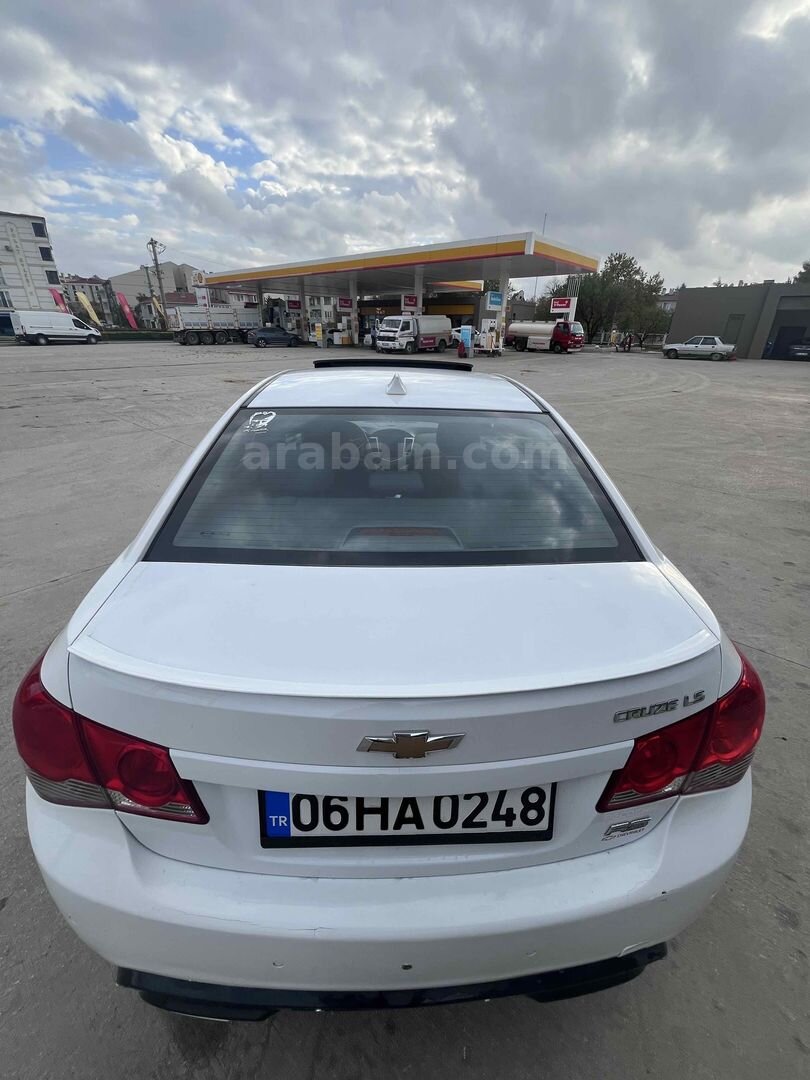 Sahibinden Chevrolet Cruze 1.6 LS 2010 Model Edirne 260.000 km Beyaz 2