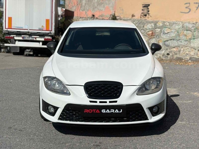 Galeriden Seat Leon 1.4 TSI Stylance 2009 Model Kocaeli 275.000 km Beyaz