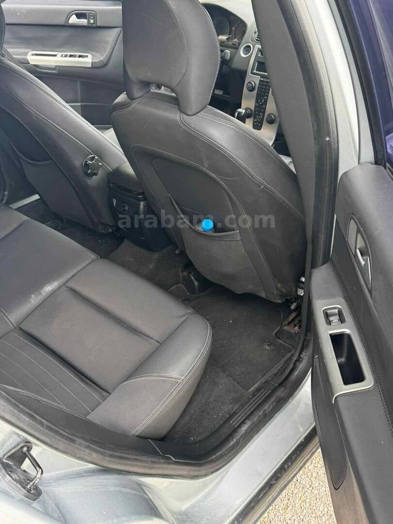 Sahibinden Volvo S40 1.6 D 2007 Model Ankara 410.000 km Gri (Gümüş) 4