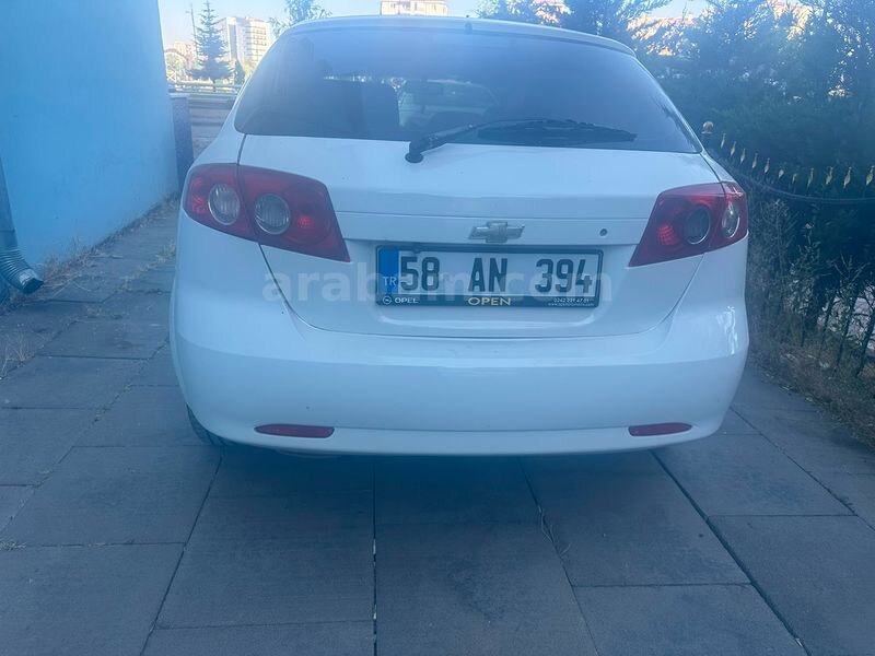 Sahibinden Chevrolet Lacetti 1.6 SX 2005 Model Sivas 260.065 km Beyaz