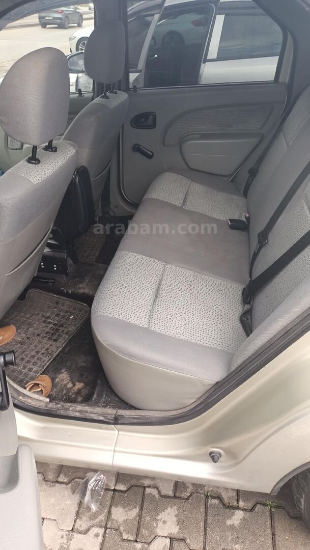 Sahibinden Dacia Logan 1.6 Laureate 2006 Model Bursa 161.000 km Gri 6