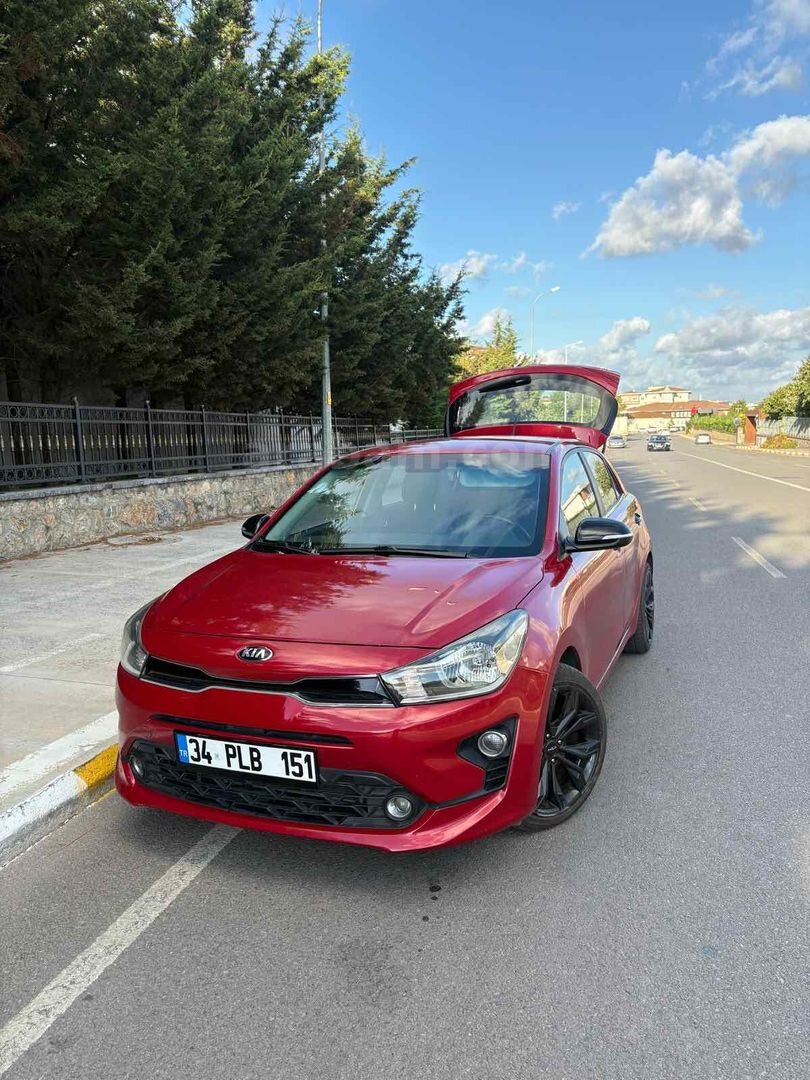 Sahibinden Kia Rio 1.4L MPI Elegance 2021 Model İstanbul 106.000 km Kırmızı 5